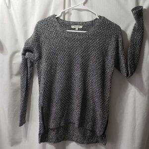 Madewell.  Beautiful Heavy-Weight Dark Gray Sweater. Size XXS.
